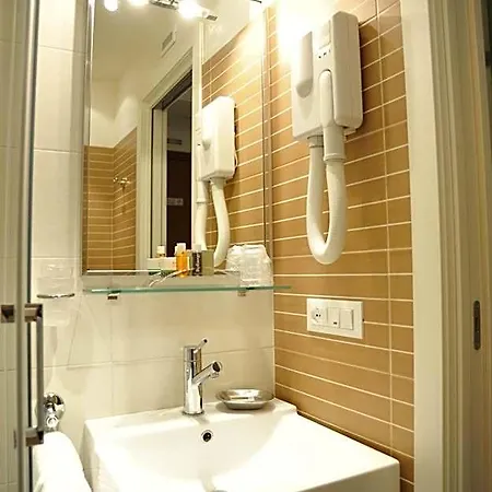 3C B&B-2